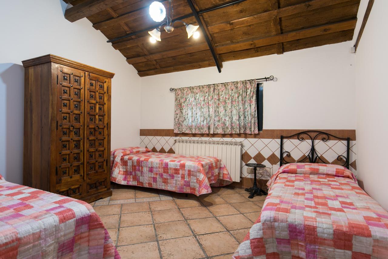 Country Apartments Castel di Decima Exterior foto